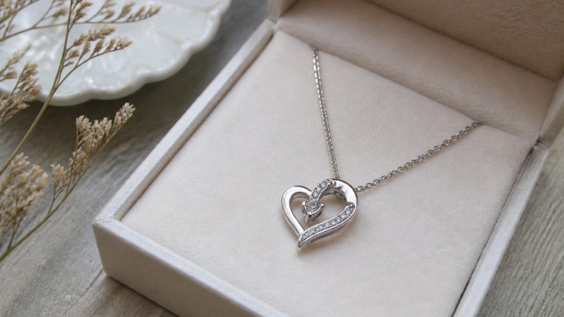 Forever Love Necklace: A Complete 2026 Buyer's Guide