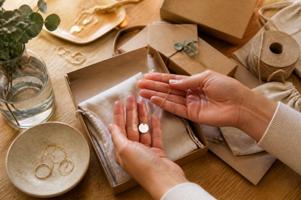Where to Buy Ethically Sourced Personalized Jewelry