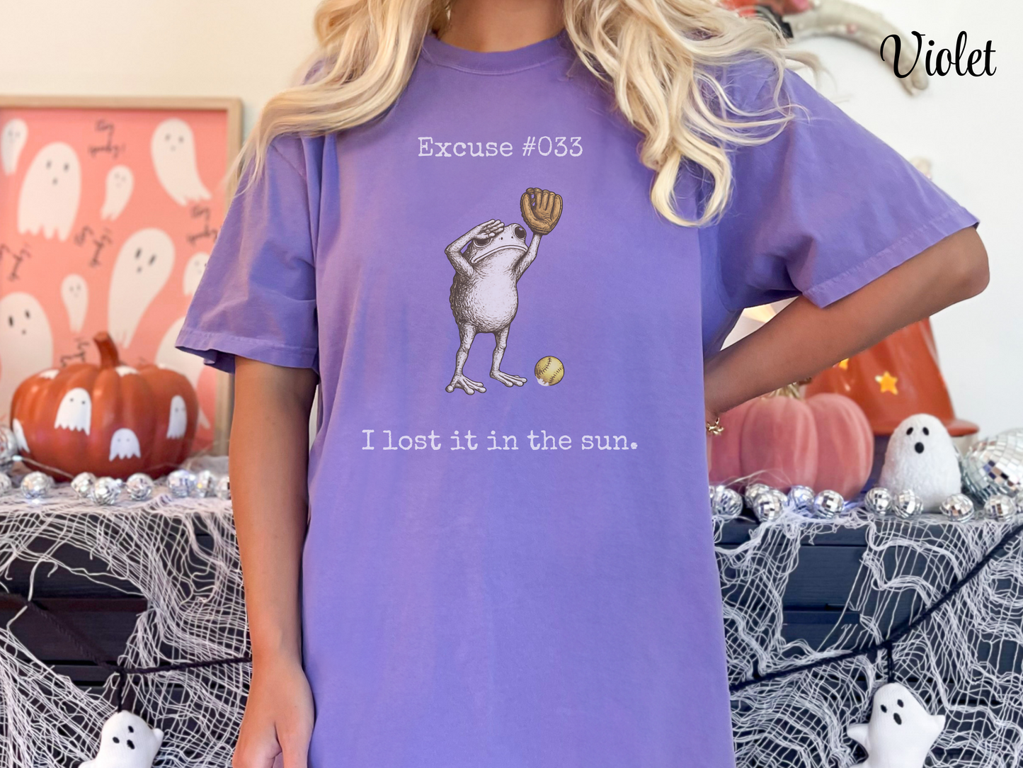 I Lost It In The Sun Softball Shirt, Funny Softball Outfielder Tee, Softball Excuse Shirt, Frog Softball Graphic, Comfort Colors 1717