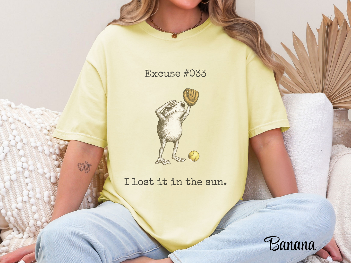 I Lost It In The Sun Softball Shirt, Funny Softball Outfielder Tee, Softball Excuse Shirt, Frog Softball Graphic, Comfort Colors 1717