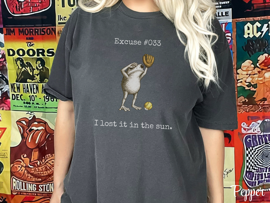 I Lost It In The Sun Softball Shirt, Funny Softball Outfielder Tee, Softball Excuse Shirt, Frog Softball Graphic, Comfort Colors 1717